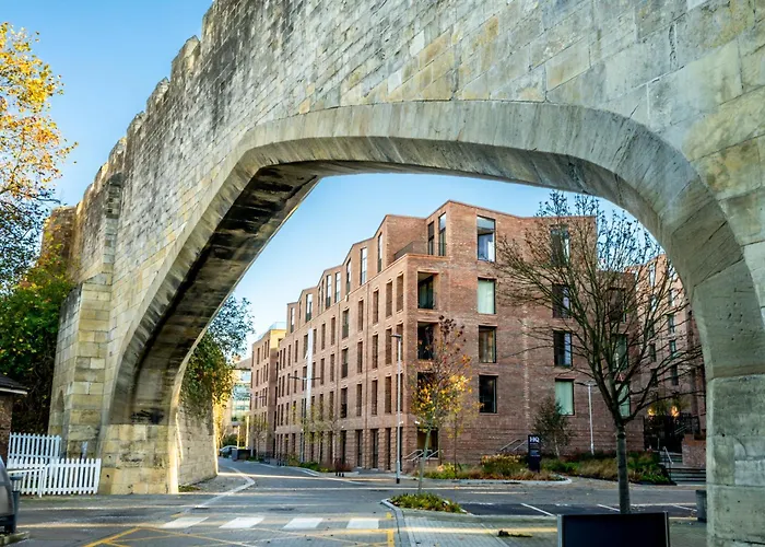 Thirty Eight Hq Appartement *